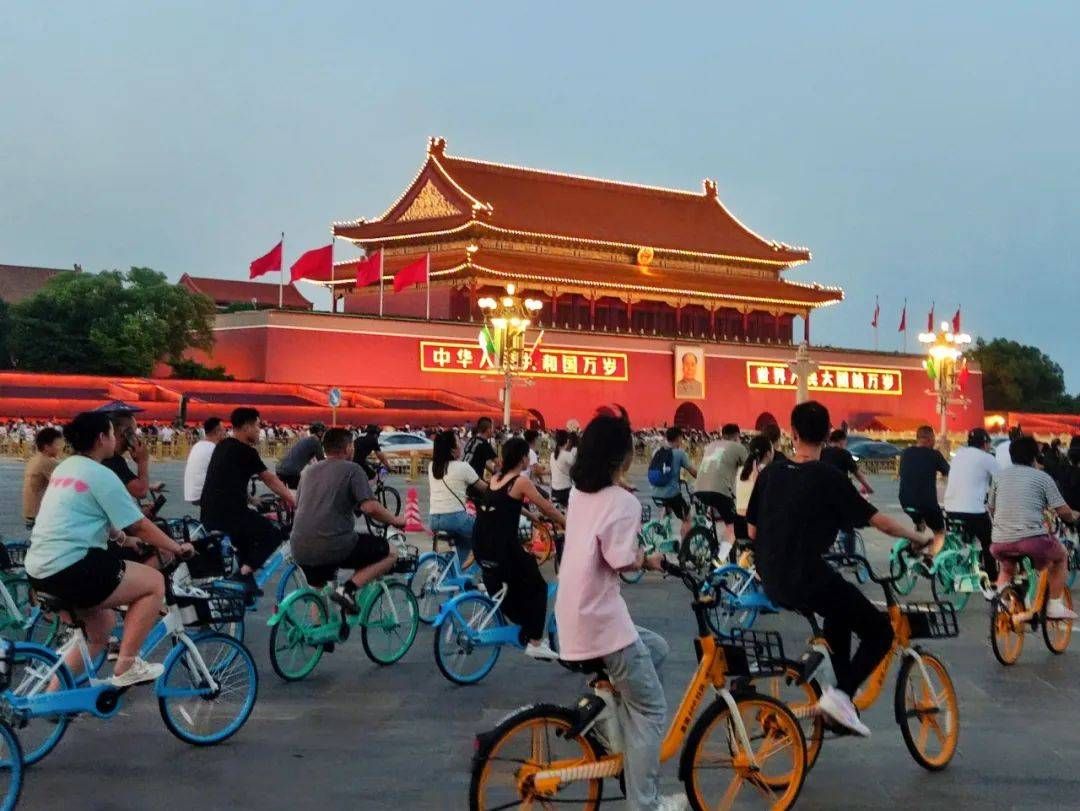 Cultural Cycling Odyssey: A Day in Beijing’s Living History